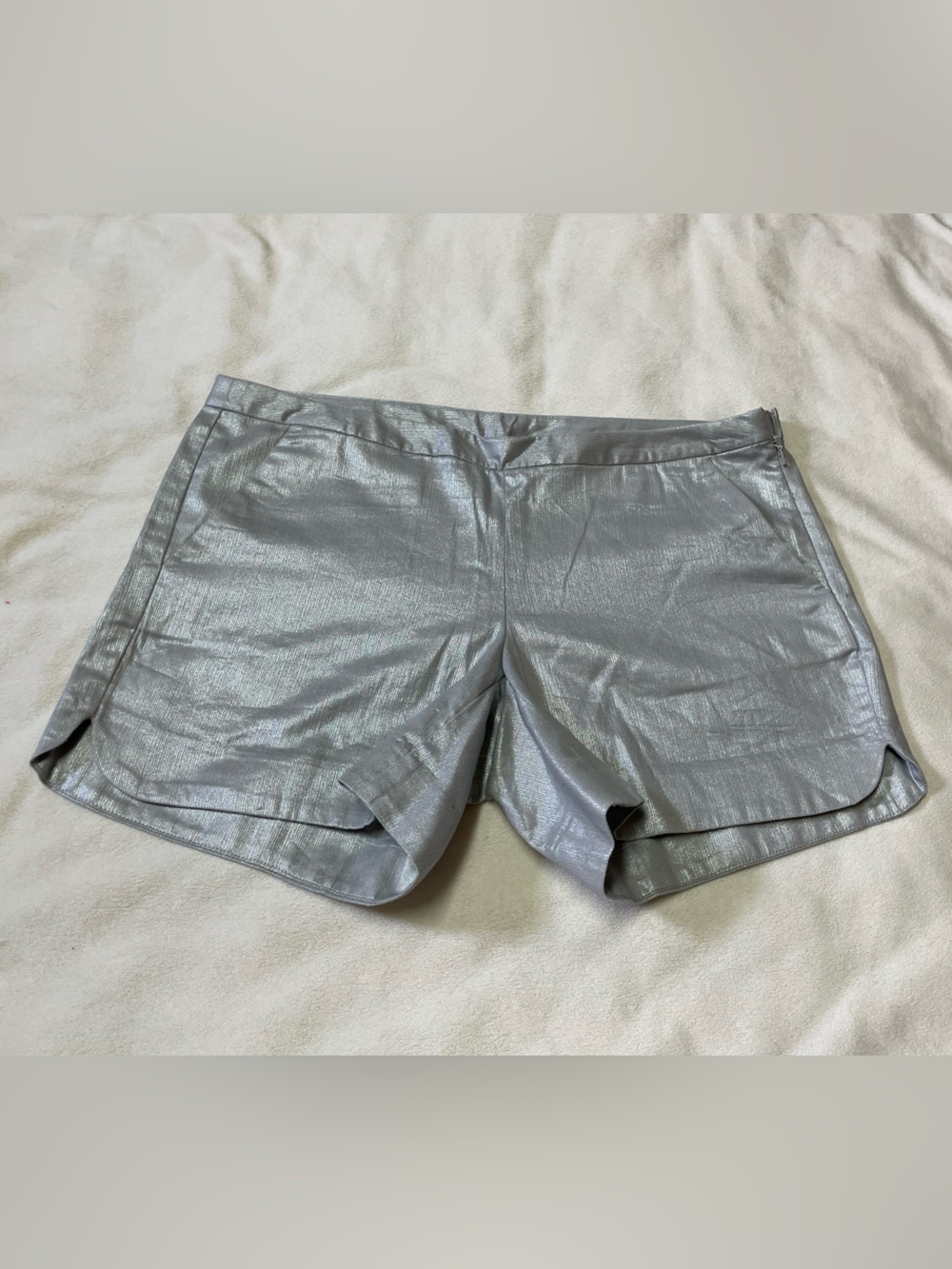 Lilly Pulitzer Silver Shorts 4